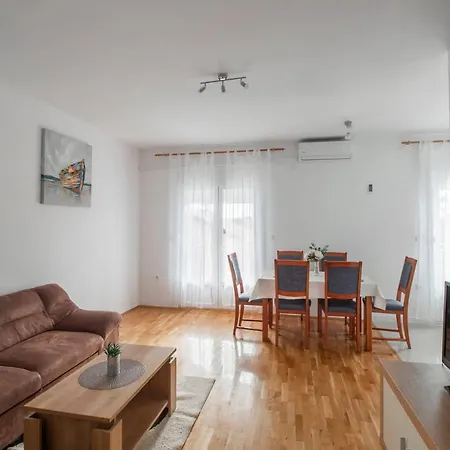 Blue Mate Apartment Bibinje Exterior photo